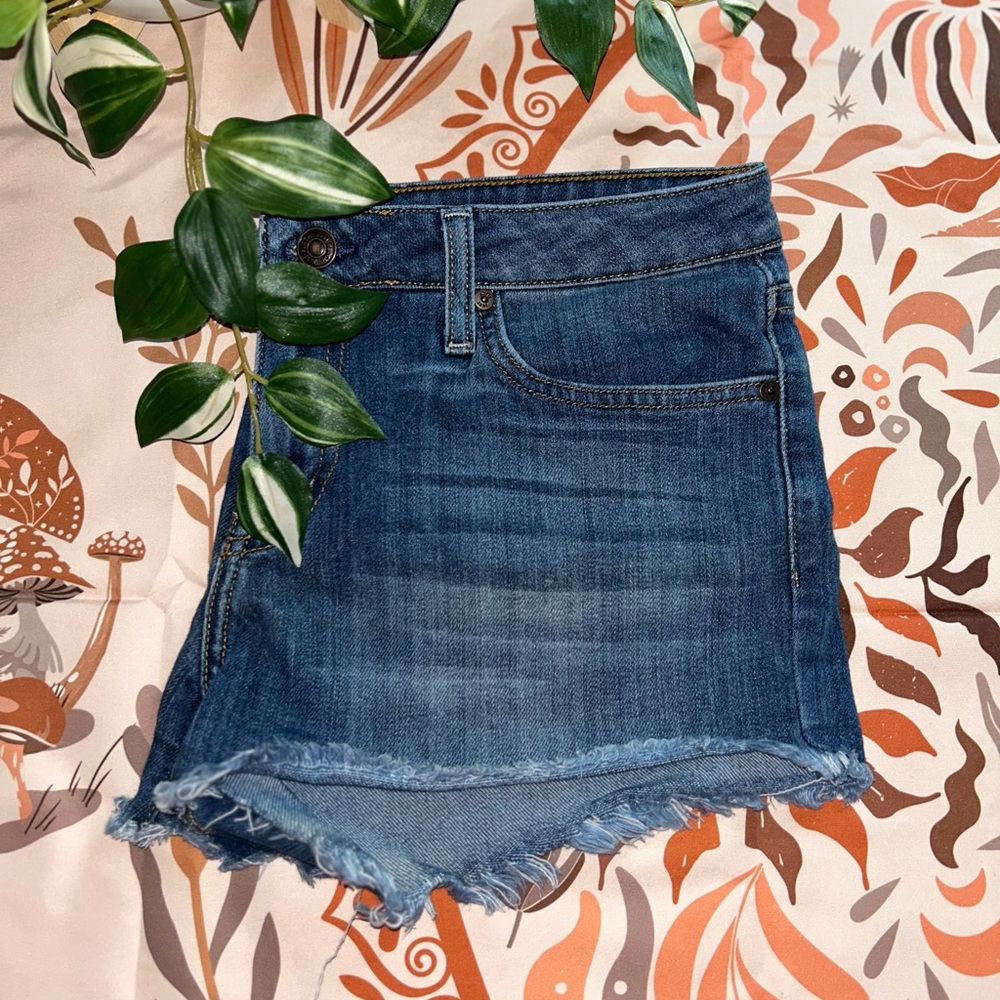 JUST BLACK WOMENS DENIM SHORT SHORTS